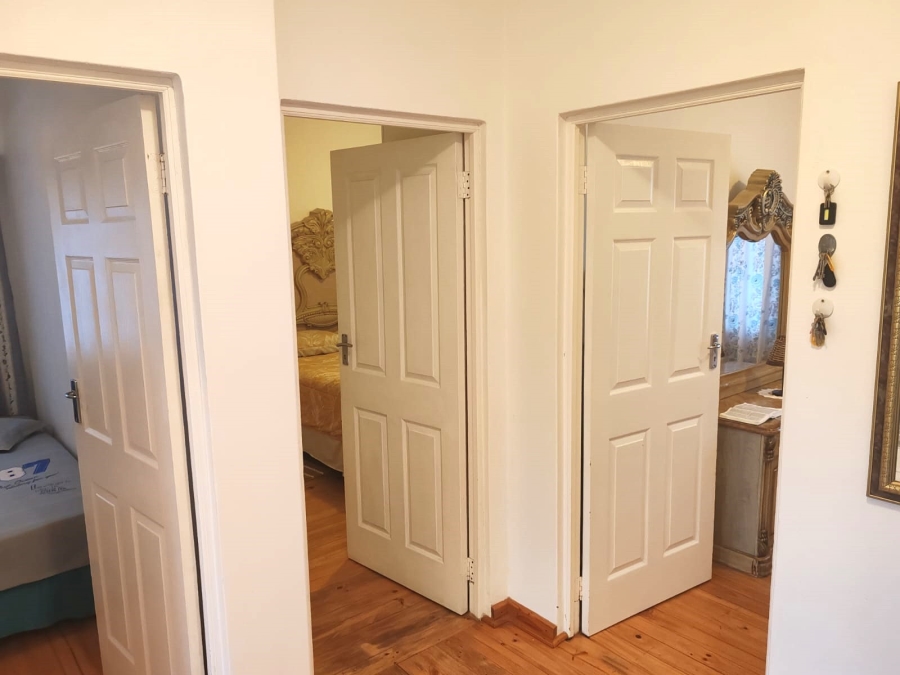 3 Bedroom Property for Sale in Van Riebeeck Hoogte Eastern Cape
